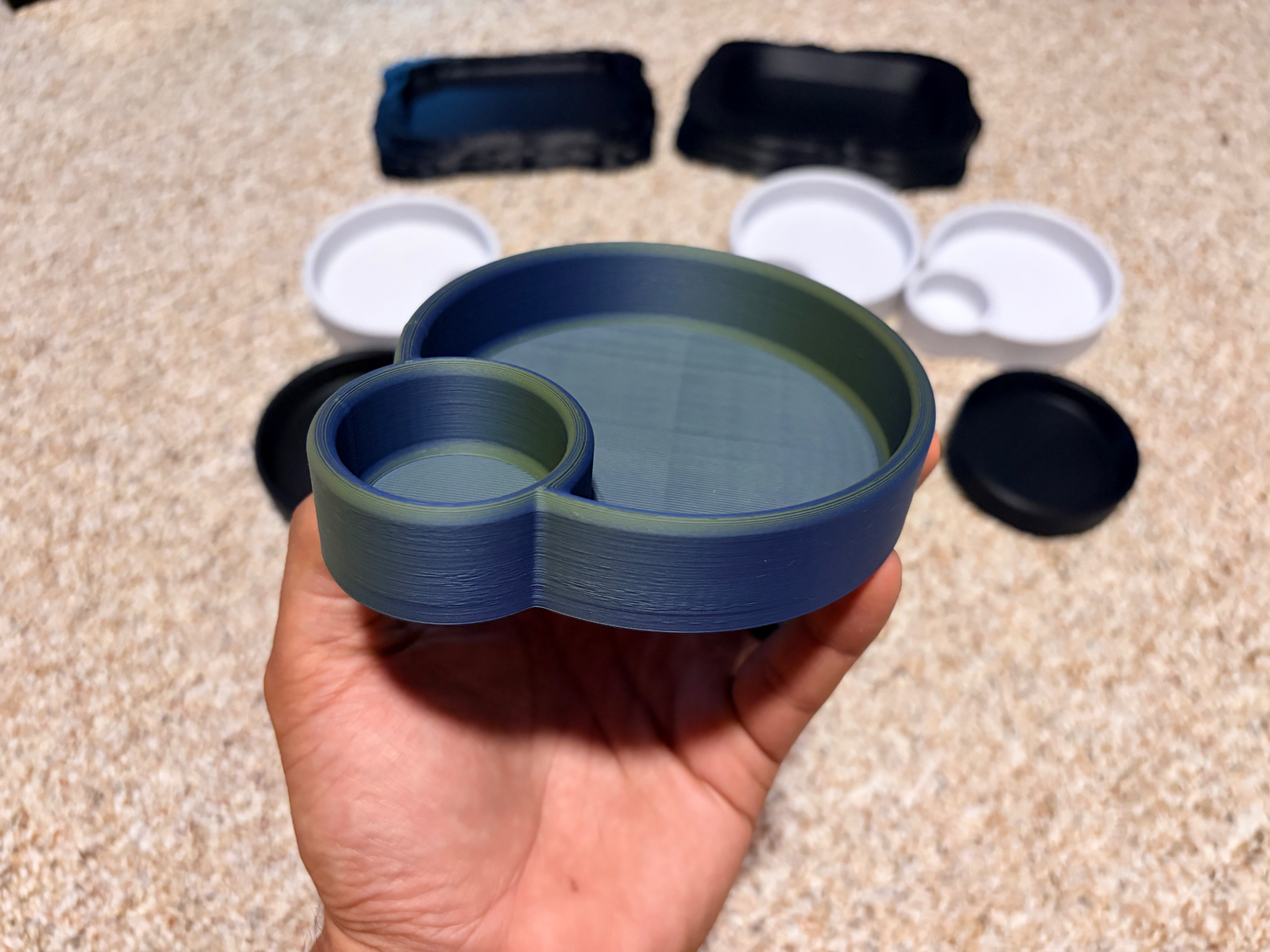 4" Round Bowl w/ Food Cup
